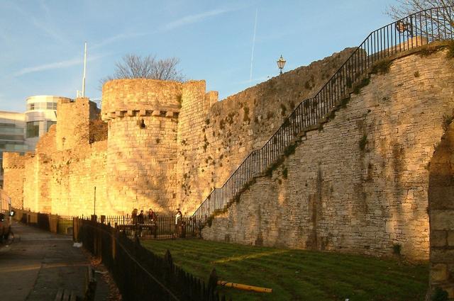 Southampton town walls